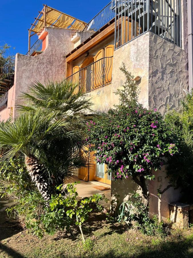 Casa Delle Farfalle Chia Kültér fotó
